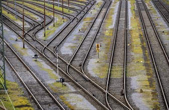 Track systems, shunting tracks, sidings, branches, the Mülheim-Styrum marshalling yard, on the