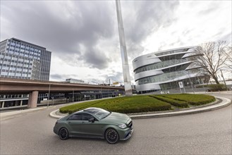 Headquarters of Mercedes-Benz Group AG in Untertürkheim, artwork Large Stele by Heinz Mack,