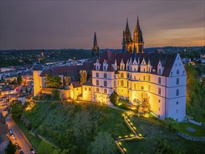 With Albrechtsburg Castle, cathedral, bishop's palace and granary, Meissen, Saxony, Germany, Europe