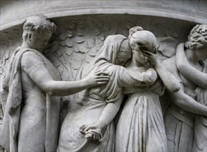 Detail photo, figures and sculptures at the base of the Queen Louise Monument, in the GroÃŸer