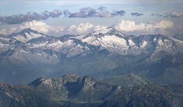 GroÃŸvenediger, Dramatic mountain landscape, View from Hochkönig, Salzburger Land, Austria, Europe