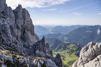 Crossing the Hackenköpfe, rocky mountains of the Kaisergebirge, Wilder Kaiser, Kitzbühel Alps,