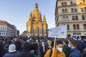 In Dresden, about 3, 000 people gathered on Neumarkt in front of the Church of Our Lady. On posters