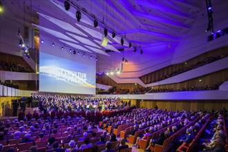 The Kulturpalast Dresden is a modernist GDR building designed by architect Wolfgang HÃ¤nsch.