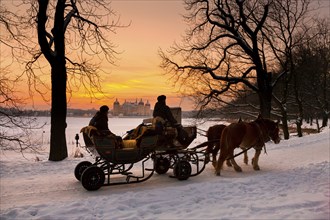 Horse-drawn sleigh ride at Moritzburg Castle