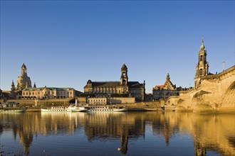 DEU Saxony Dresden Dresden Silhouette