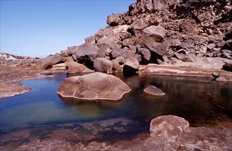 Volcanic spring next to Lac Assal, Lake Assal, Djibouti, Djibouti, Africa, Afar Triangle, Africa