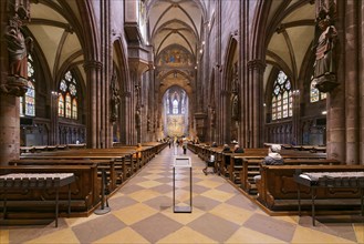 Nave and choir, Freiburg Cathedral of Our Lady, Gothic style, Freiburg im Breisgau,