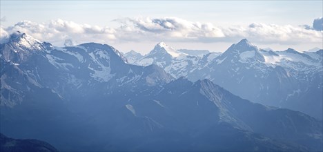 Silhouettes, Dramatic Mountain Landscape, View from Hochkönig, Salzburger Land, Austria, Europe