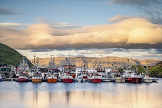 Fishing boats in Kamoyvaer harbour, Mageroya Island, Nordkapp, Troms og Finnmark, Norway, Europe