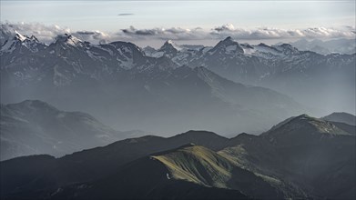 Evening mood, silhouettes, dramatic mountain landscape, view from Hochkönig, Salzburger Land,