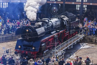 Dresden Steam Locomotive Meeting, 11 to 13 April 2014, around the Dresden-Altstadt depot, Numerous