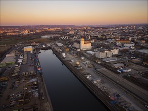 Alberthafen on the Elbe in Friedrichstadt