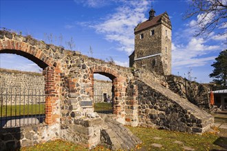 Stolpen Castle in autumn