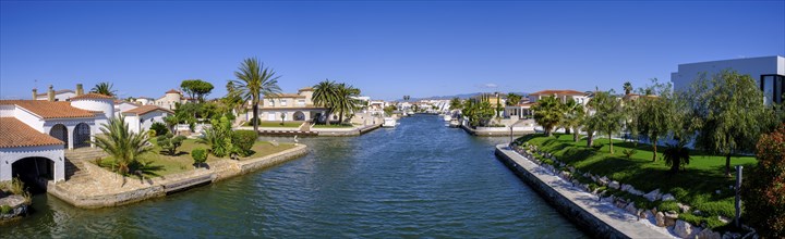 Marina, Empuriabrava, Gulf of Roses, near Girona, Catalonia, Costa Brava, Spain, Europe