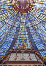 Detail of the Art Nouveau glass dome in the Kaufhasu Lafayette, built 1894, Paris, France, Europe