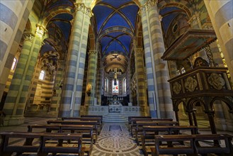 Nave and choir, Cathedral, Duomo San Evasio, Casale Monferrato, Province of Alessandria, Piedmont,