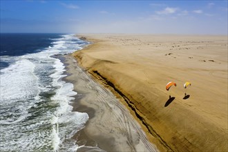 Paragliding on the dune at Henties Bay, Henties Bay, Namibia, Africa