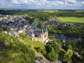 Rochlitz Castle is located in the west of the town of Rochlitz above the Zwickauer Mulde river in