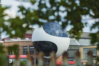 The Oscar Niemeyer Sphere was completed at the end of June 2020 as a factory canteen on the site of