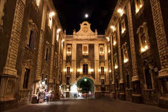 Super wide angle, gateway to the old town, illuminated buildings, night shot, baroque old town,