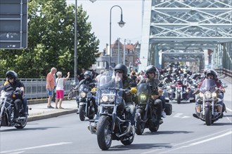 Harley Days Dresden, big ride through the city, here at the Elbe bridge Blaue Wunder