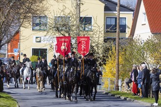 Procession from Panschwitz Kuckau to Höflein, Räckelwitz to Crostwitz. Every year at Easter there