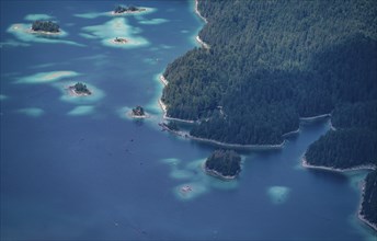 Detailed view of islands and forest at the Eibsee lake, Bavaria, Germany, Europe