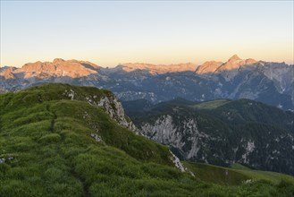 Sunrise over the Steinernes Meer with Funtenseetauern (left) and Grosser Hundstod (right) in