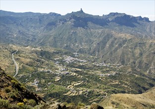 Parque Rural del Nublo, Roque Nublo at the back, Las Palmas Province, Gran Canaria, Canary Islands,