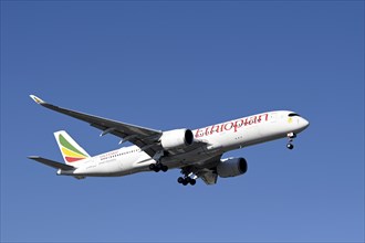 Aircraft Ethiopian Airlines, Airbus A350-900, ET-ATQ