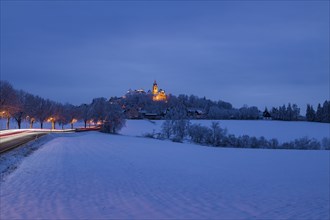 Augustusburg Hunting Lodge in the wintry Ore Mountains