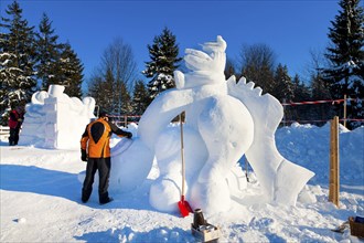 Snow sculpture competition, Hermsdorf