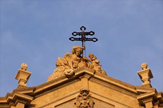 Gable, Figures, Angels, Evening light, Cross, Cathedral, Catania, Old Town, Baroque Old Town, East