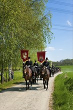 Every year at Easter there are about 5 processions in Lusatia, each with about 200 riders. The