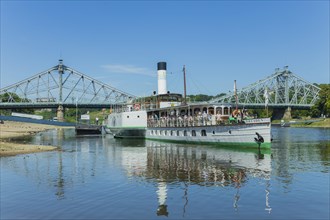 Steamship Dresden from 1926 of the Sächsische Dampfschifffahrtsgesellschaft at the blauen Wunder in