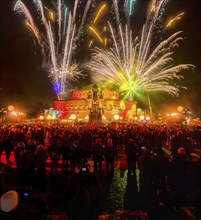 12th Semper Opera Ball in Dresden, laser and fireworks show by Tom Röder, for the opening. (Â© www