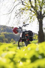 Symbolic image Resting on an e-bike tour in the Leipzig region at the Westewitz weir on the Mulde