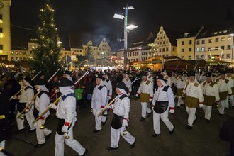 Miners pay their respects on the Schlossplatz