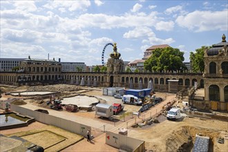 Construction work continues in the pleasure garden of the Dresden Zwinger, combining archaeological