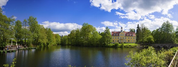 Grillenburg Hunting Lodge