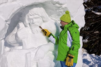 Snow sculpture competition, Hermsdorf