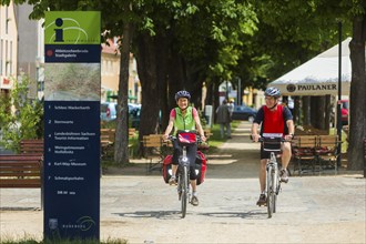 Elbe cycle path in Radebeul Kötzschenbroda