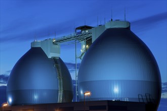 Digestion towers at the Dresden Kaditz sewage treatment plant