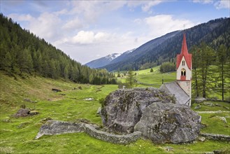 Holy Spirit Chapel, Krimml Tauern, Zillertal Alps, Kasern, Ahrnthal, Bolzano South Tyrol