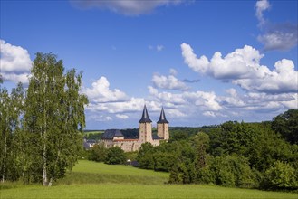 Rochlitz Castle is located in the west of the town of Rochlitz above the Zwickauer Mulde river in