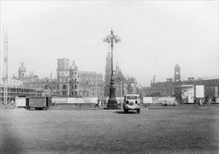 View of the burnt-out ruins of Taschbergpalais, Residenzschloss, Ständehaus and Hofkirche. The