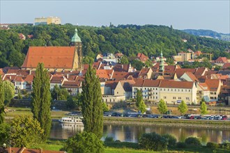 Pirna is a large district town and the administrative seat of the Sächsische Schweiz-Osterzgebirge