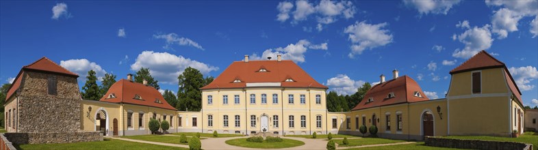 Königshain Castle Park