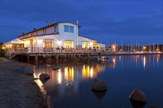 Lake Cospuden Pier I